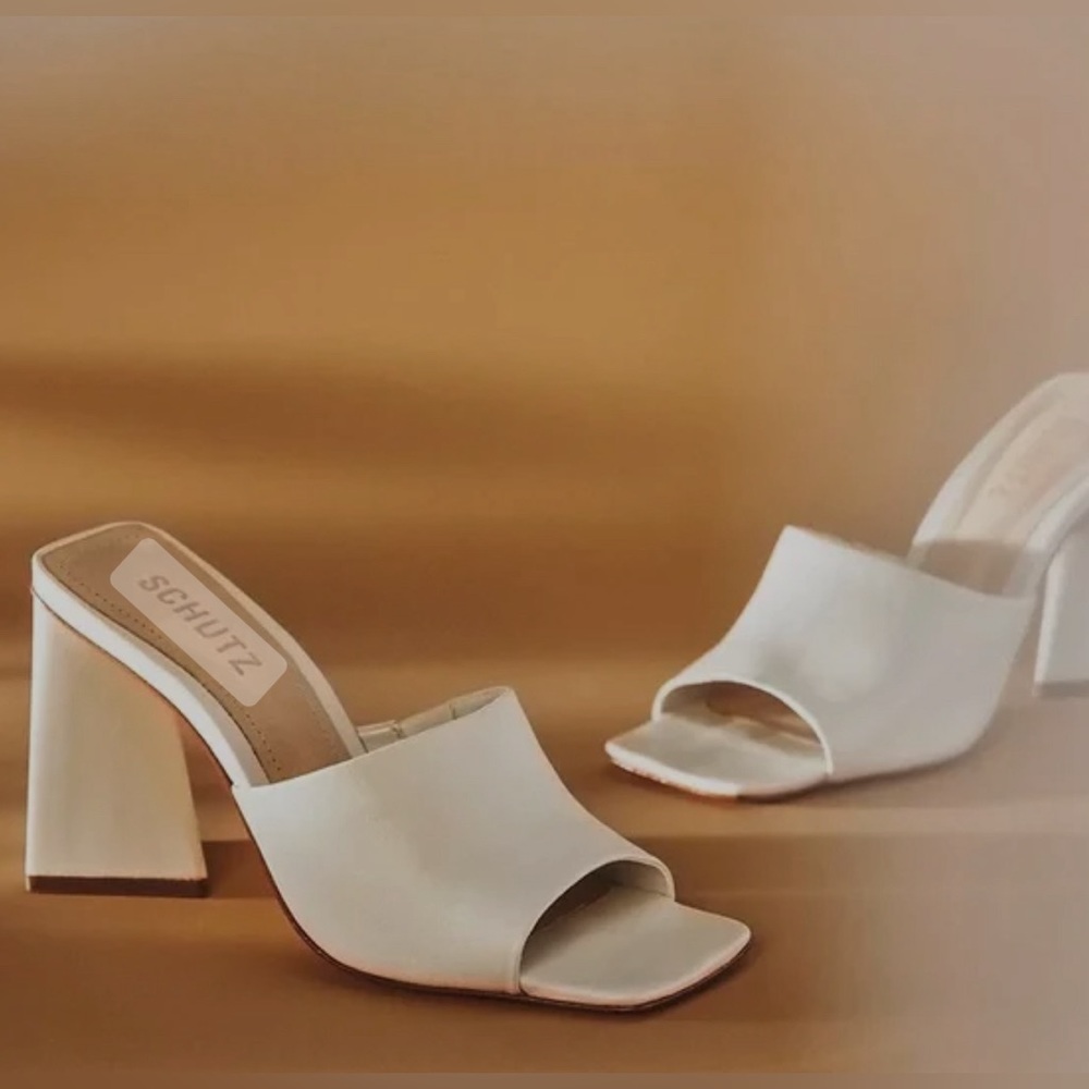 Schutz ‘Lizah’ ivory mules